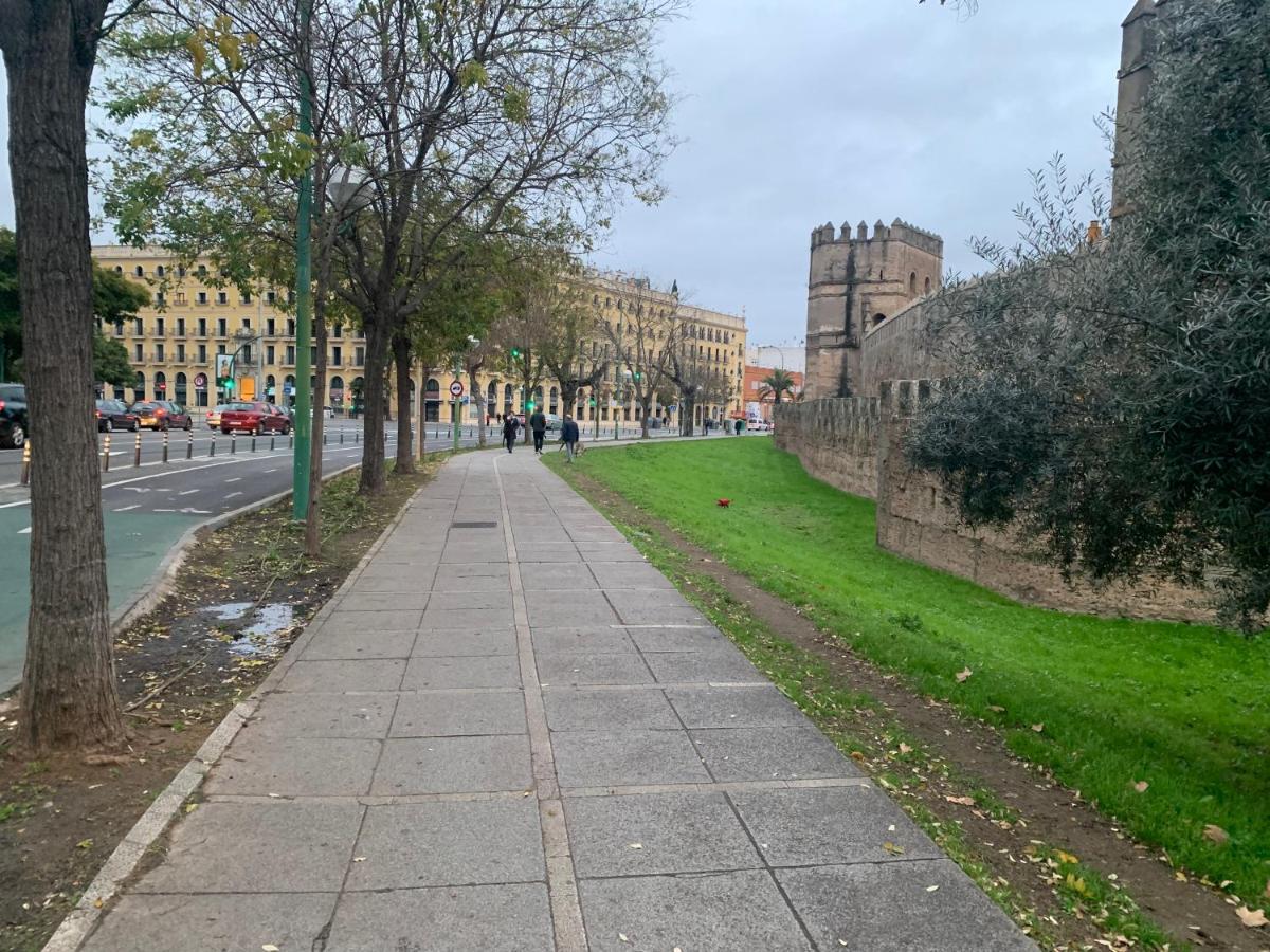 Piso Muralla Macarena Apartment Seville Ngoại thất bức ảnh